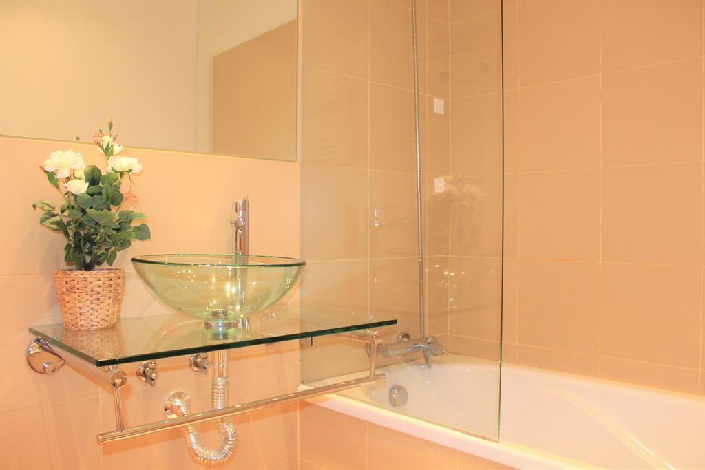 Apartament Charming Duplex- Principe Real Lizbona Zewnętrze zdjęcie